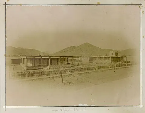 Unsere 2 Häuser in Sultanabad