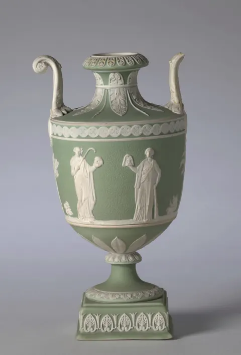 Urn