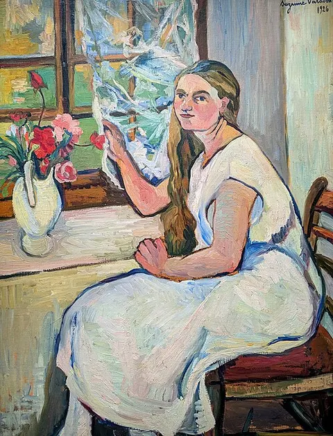 Germaine Utter devant sa fenêtre